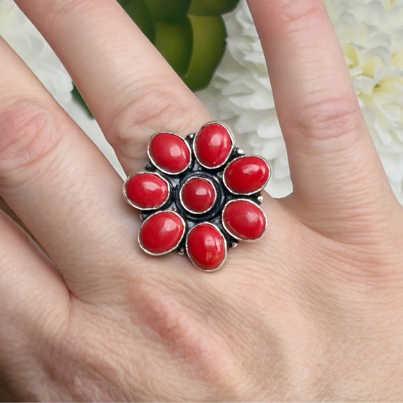Red Coral Ring Size 9 Sterling Silver 925 Flower Cluster Vintage Southwest - Picture 3 of 10